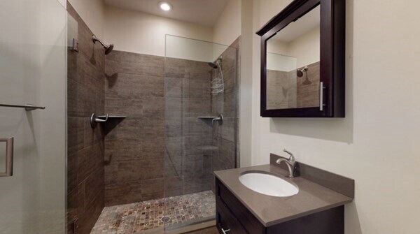 property at 41 W 2nd St