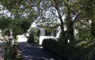 10763-10765 Kling St in North Hollywood, CA - Building Photo