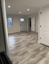 12 E 600 N, Unit 1 in Farmington, UT - Building Photo - Building Photo