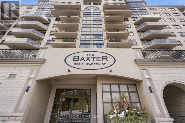 399 Elizabeth St in Burlington, ON - Building Photo - Building Photo