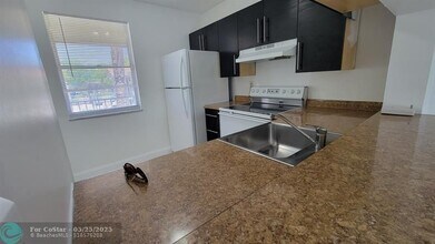 3798 N University Dr in Coral Springs, FL - Building Photo - Building Photo