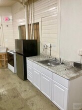 902 Church St in Galveston, TX - Building Photo - Building Photo