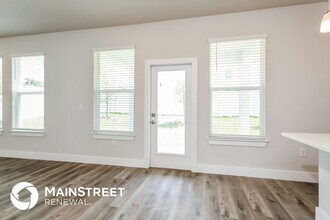 313 Pine St in DeLand, FL - Building Photo - Building Photo