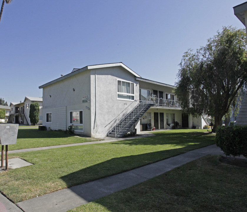 Shelley Drive Apartments in Garden Grove, CA - Foto de edificio