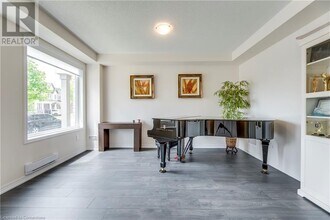 3343 Vardon Wy in Oakville, ON - Building Photo - Building Photo