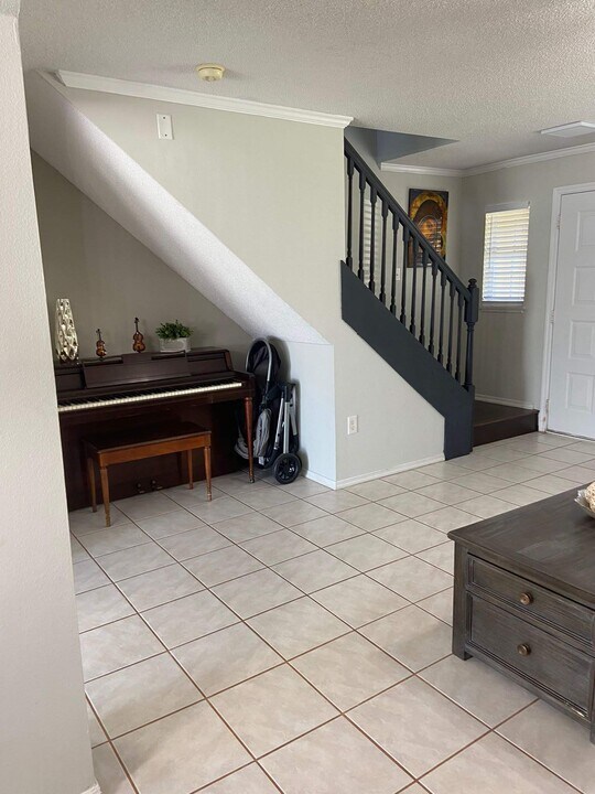 14134 Abaco Isle Dr in Orlando, FL - Building Photo