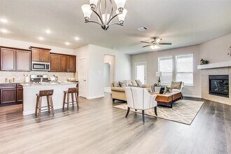 4852 Monte Verde Dr in Fort Worth, TX - Building Photo - Building Photo