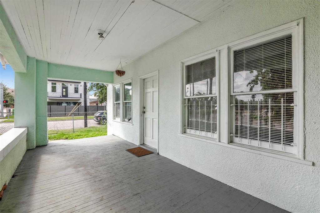 1601 Holman St in Houston, TX - Building Photo