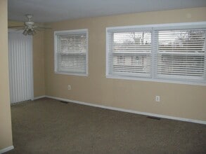 22 E 6th St, Unit D in Lansdale, PA - Building Photo - Building Photo