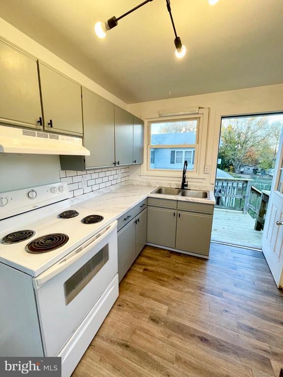 property at 26 N Zinns Mill Rd