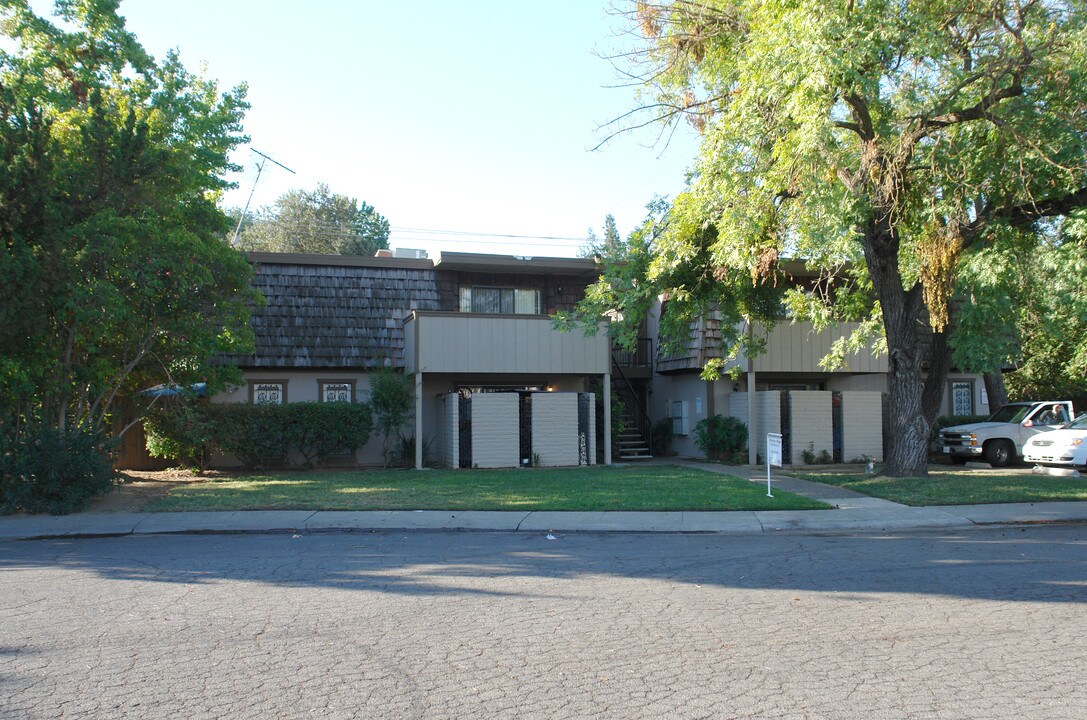 2312 Villanova Cir in Sacramento, CA - Building Photo