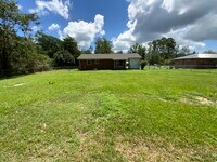 5 McArthur Dr photo'