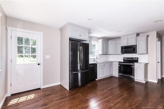 6 Rham Rd, Unit 2 in Hebron, CT - Building Photo - Building Photo