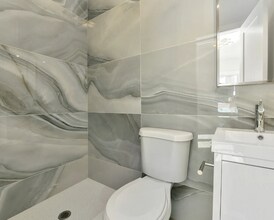 200 Maverick St, Unit 1 in Boston, MA - Building Photo - Building Photo