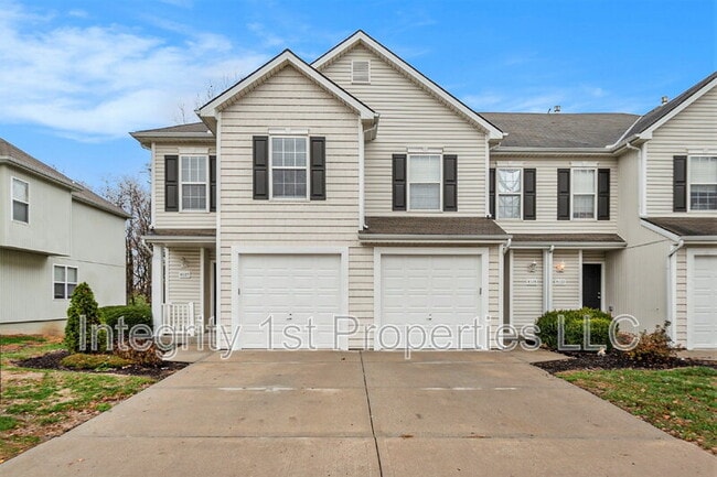 8880 N Helena Ave in Kansas City, MO - Building Photo - Building Photo