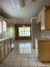 11 Warbler Ave in McAllen, TX - Building Photo - Building Photo