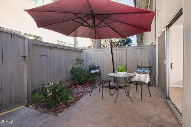 708 W Sierra Madre Blvd, Unit 35 in Sierra Madre, CA - Building Photo - Building Photo