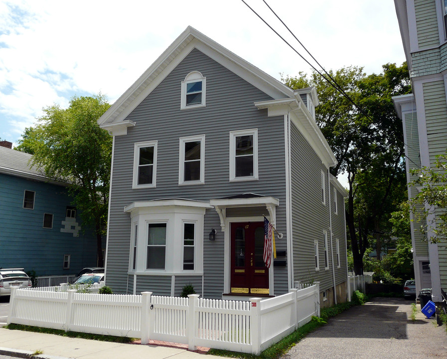 67 Boylston St in Jamaica Plain, MA - Foto de edificio