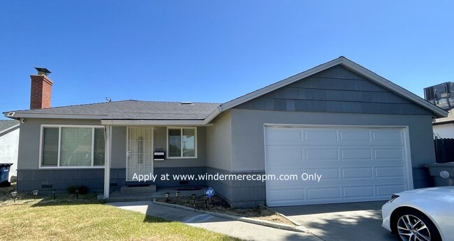 property at 2125 47th Ave