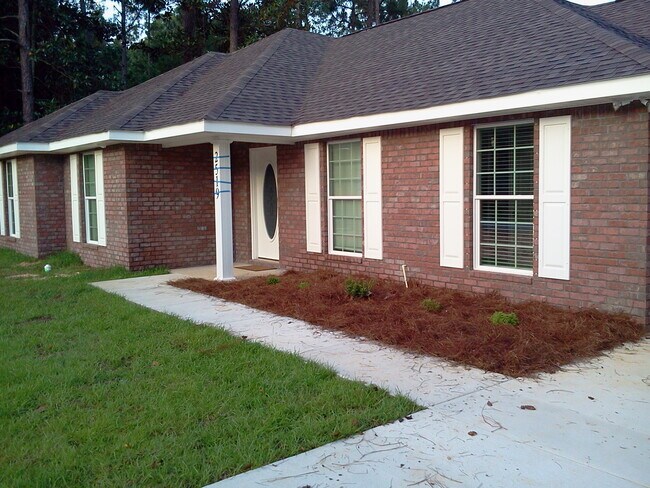 2519 Weller Ave in Pensacola, FL - Building Photo - Building Photo