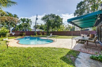 1728 NE 17th Terrace in Fort Lauderdale, FL - Building Photo - Building Photo