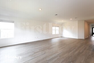 6736 Arid Wy in San Antonio, TX - Building Photo - Building Photo