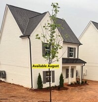 676 Cottage Grove Dr in Oxford, MS - Building Photo