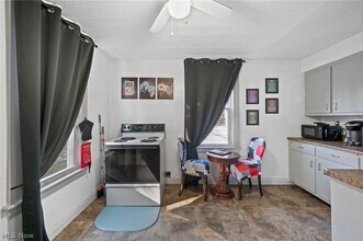 9519 Preston Ave in Cleveland, OH - Building Photo - Building Photo