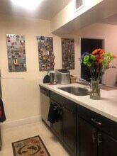 8120 Geneva Ct in Doral, FL - Building Photo - Building Photo