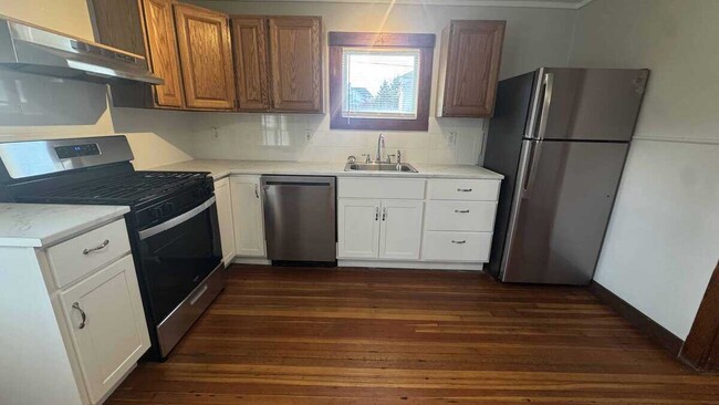 property at 2 Grant St