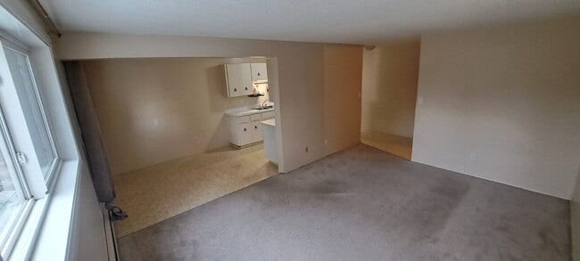 property at 4507-144 44 Ave