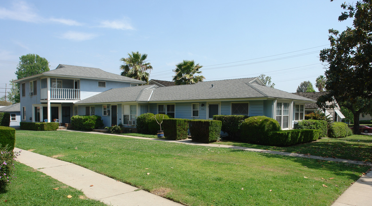 726 Brent Ave in South Pasadena, CA - Building Photo