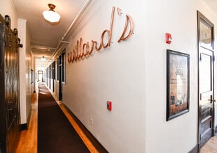 36 W Main St in Marshalltown, IA - Building Photo - Building Photo