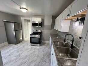 101 Superior St in Rochester, NY - Foto de edificio - Building Photo