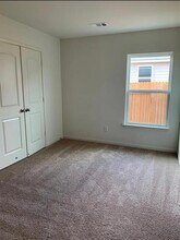 108 Allington Cir in Jarrell, TX - Building Photo - Building Photo