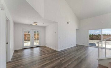 44857 Landau Ave in Lancaster, CA - Building Photo - Building Photo