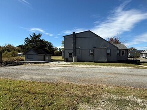 37 Beaver Ave in Pennsville Township, NJ - Building Photo - Building Photo