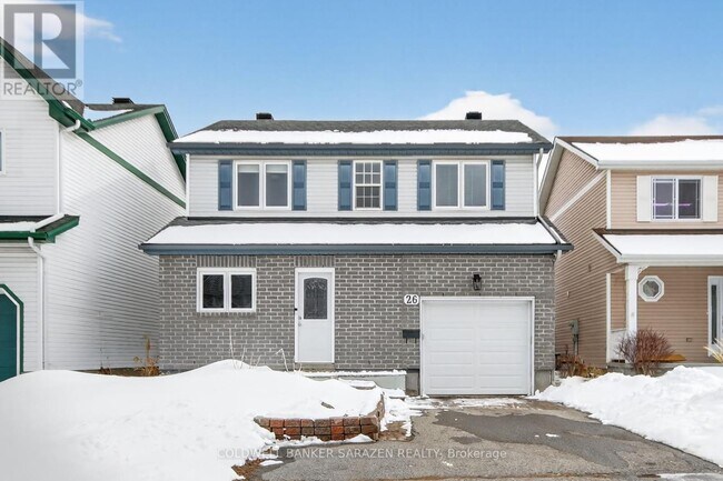 26 Benchland St in Ottawa, ON - Building Photo - Building Photo