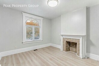 196 W 8th Ave in Columbus, OH - Building Photo - Building Photo