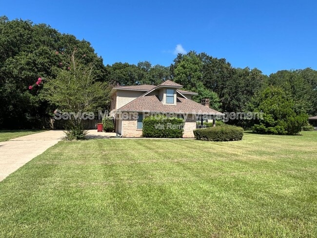 5067 Serry Ln in Milton, FL - Building Photo - Building Photo