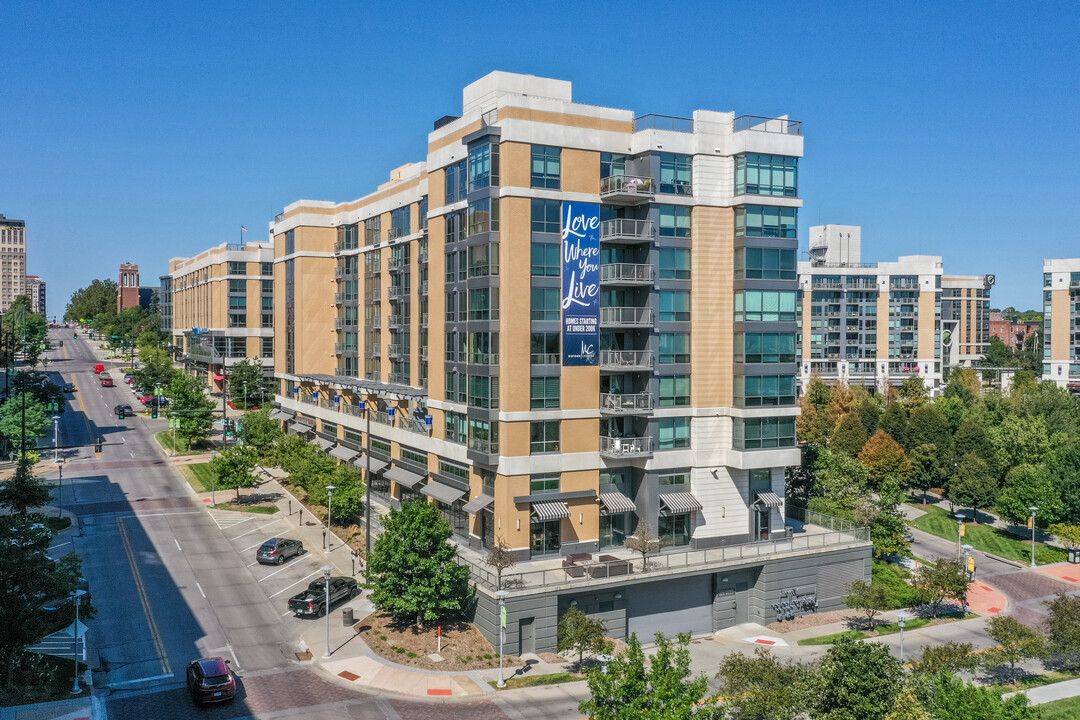 Midtown Crossing in Omaha, NE - Building Photo