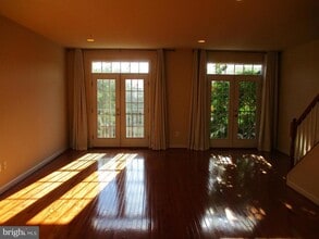 2144 Little Sorrel Way in Silver Spring, MD - Building Photo - Building Photo