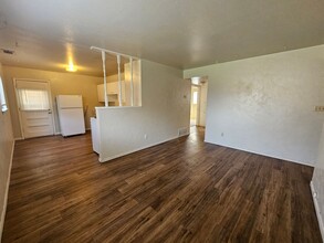 1509 Dakota St in Norman, OK - Building Photo - Building Photo