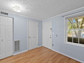 8761 Susquehanna St in Lorton, VA - Building Photo - Building Photo