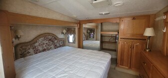 218 W Carson St in Carson, CA - Building Photo