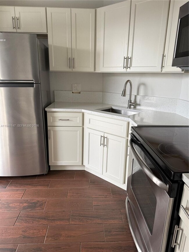 property at 1021 Crystal Lake Dr