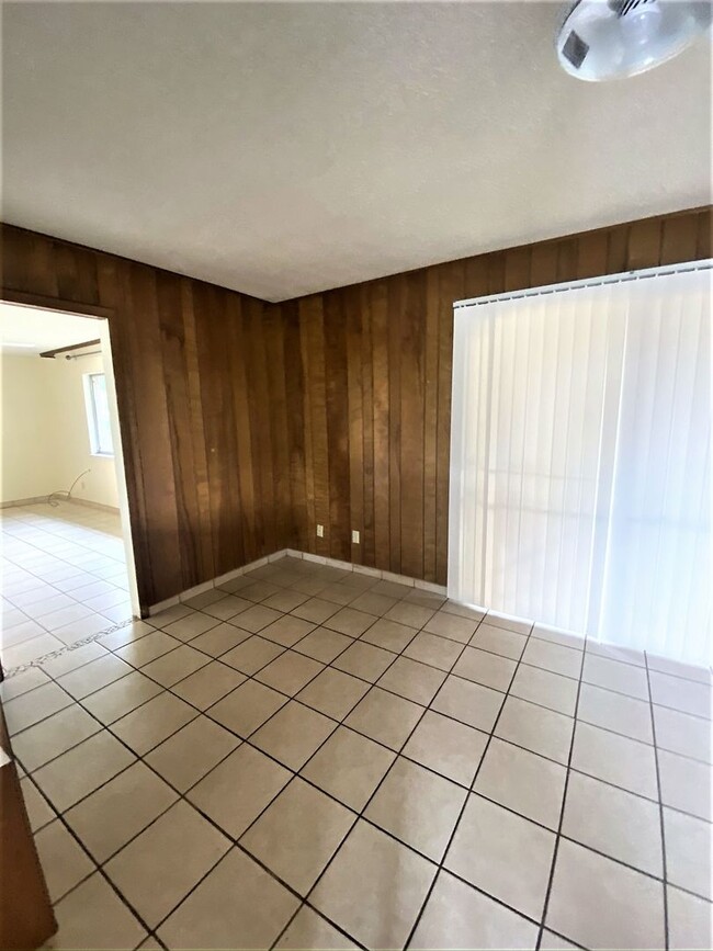 1829 Bromilow St in Las Cruces, NM - Building Photo - Building Photo