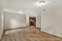 7450 Oriole St in Jacksonville, FL - Building Photo - Building Photo