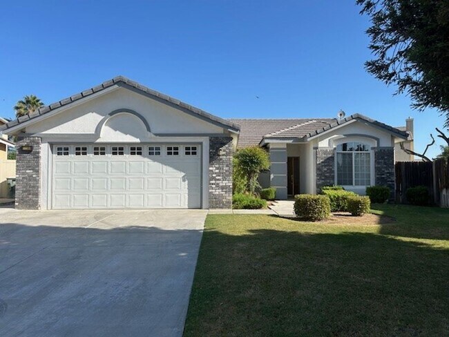 11100 Myers Ranch Ct in Bakersfield, CA - Building Photo - Building Photo