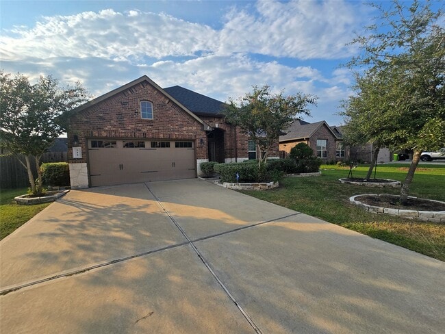 511 Yellow Bullhead Ct in Rosenberg, TX - Building Photo - Building Photo
